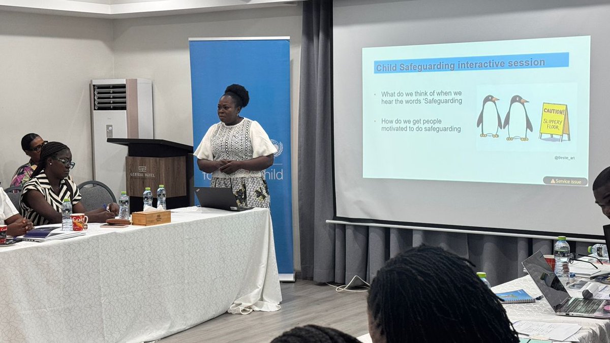 UNICEFGhana's tweet photo. The Parliament of Ghana, with ACEPA and UNICEF, held a workshop on engaging children safely and meaningfully. With 80% of visitors being children, protecting them from exploitation is important. 

UNICEF is also helping develop a Child and Youth Engagement Policy. Every child's voice deserves to be heard! 

#ForEveryChild #ChildRights #ChildParticipation