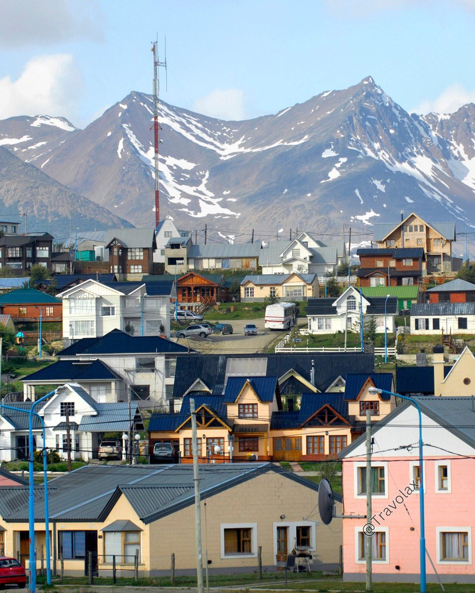 Travolax | Always Traveling tweet media