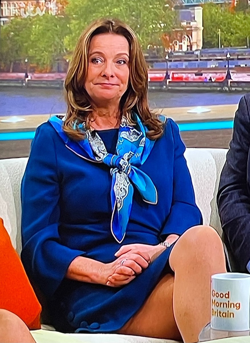 victor/victoria tweet media