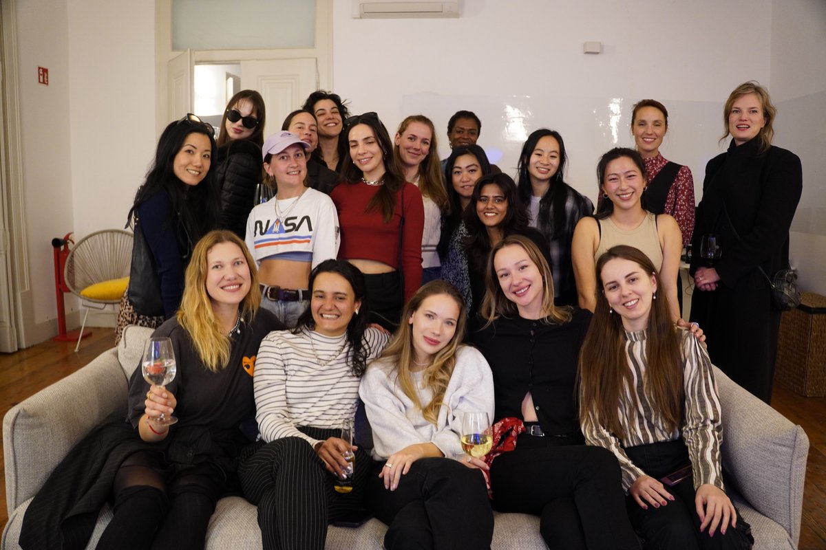 angela_s_n's tweet photo. This is @shefiorg! This is @Starknet! This is community!

🫶🫶🫶 https://t.co/NPKvOtuhzE