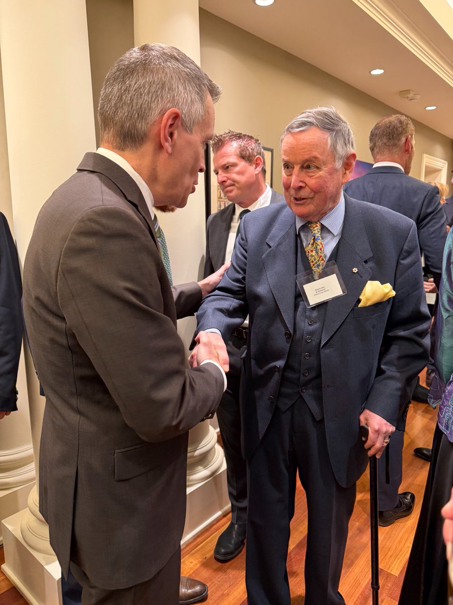 Mark Sutcliffe tweet media