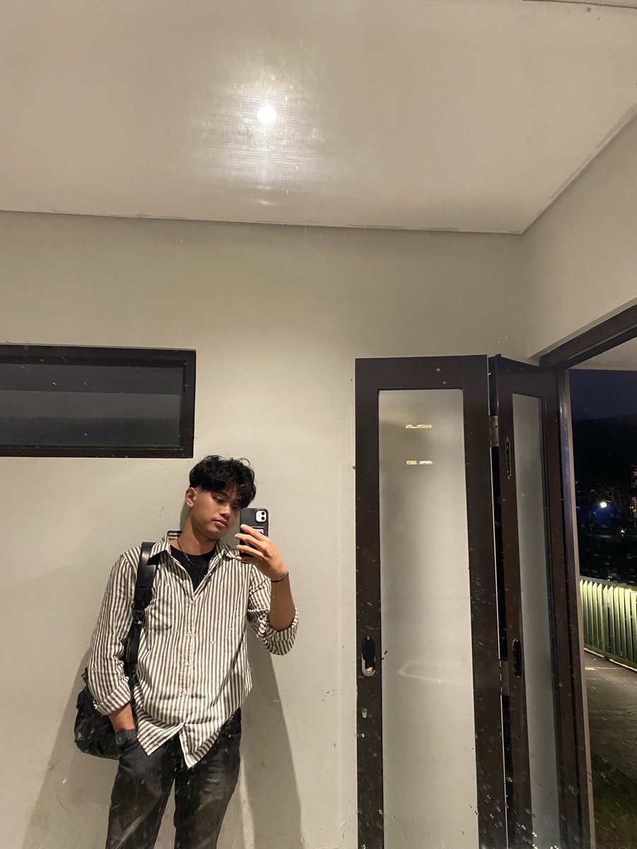 Dymas tweet media