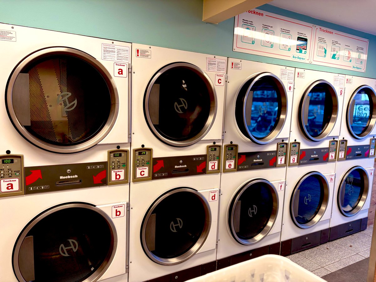 まんだむ tweet media