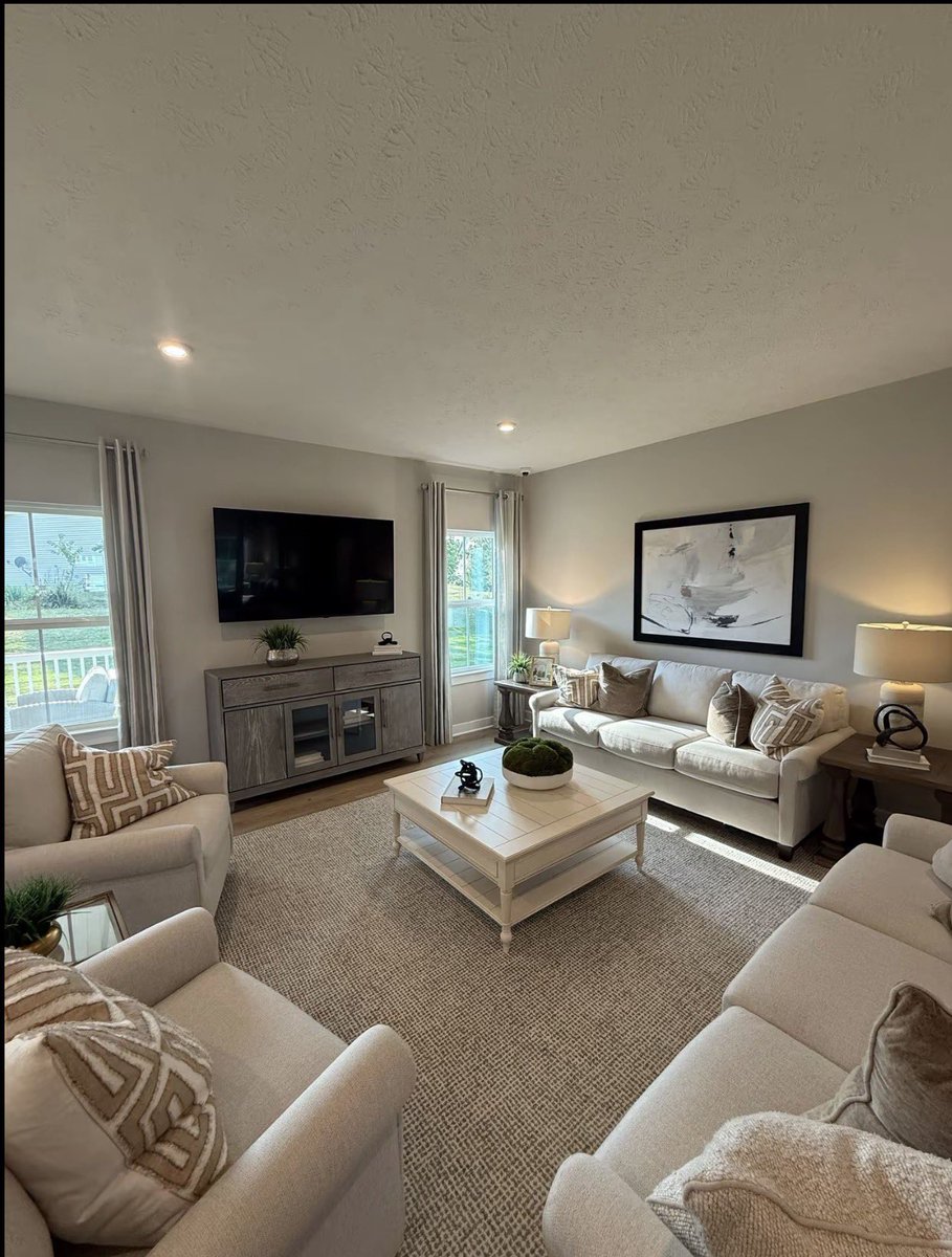 Peter R Mac Isaac tweet media