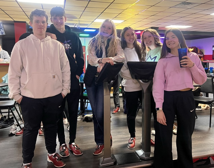 ๐
๐ซ๐๐๐ฆ๐๐ง ๐
๐๐ฅ๐๐จ๐ง๐ฌ tweet media