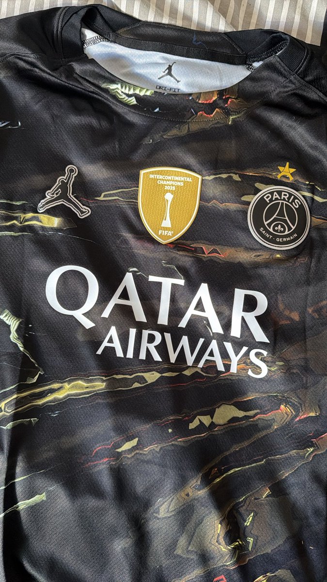 𝘓𝘪𝘭𝘰𝘶 tweet media