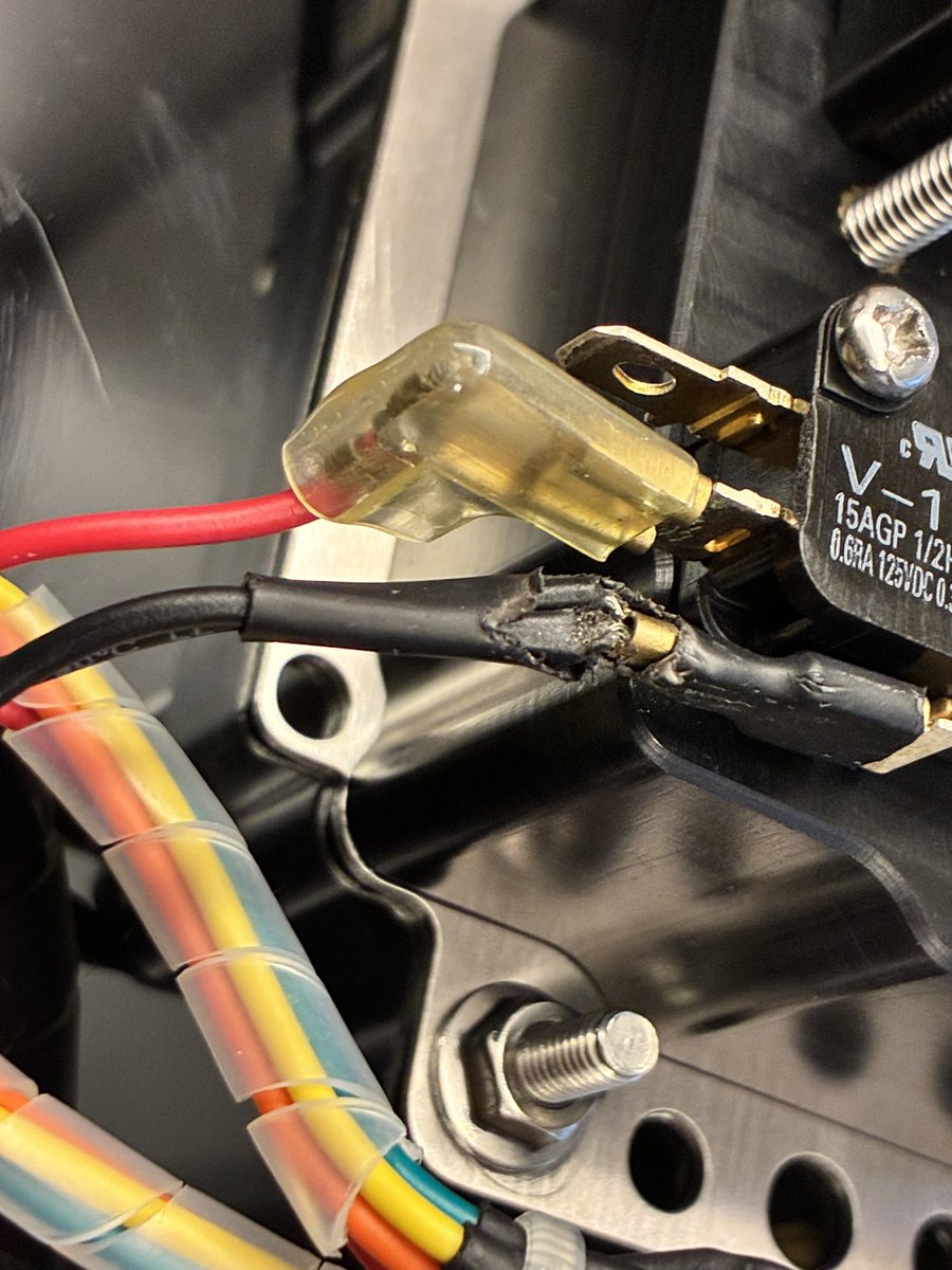 Intel_Core2Duo tweet media