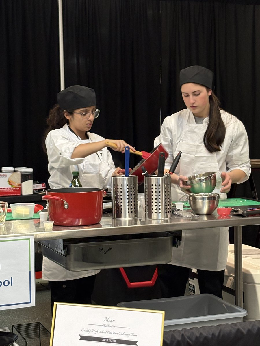 FranklinSabers's tweet photo. 🏆 FHS Culinary shines at State!
Our Management Team won the State Championship with Chicken Atlas & is headed to nationals in Baltimore! 👏 Congrats to Kaylee, Malyeka, Reina & Adrianna!
Our Culinary Team also impressed with an outstanding 3-course meal. 🍽️
#SaberPride #ProStart https://t.co/oJnW0mkQPq