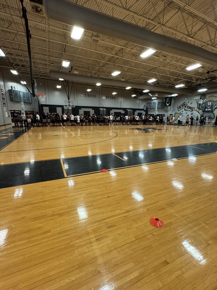 HOCO FOOTBALL tweet media