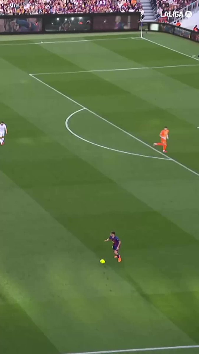 Quand João Cancelo décide d'aller au but ⚽🇵🇹 #LaLigaHighlights