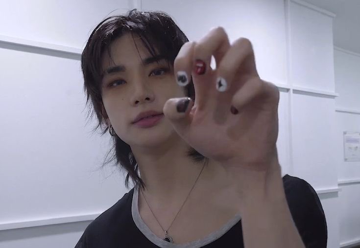 hyunchanersha tweet media