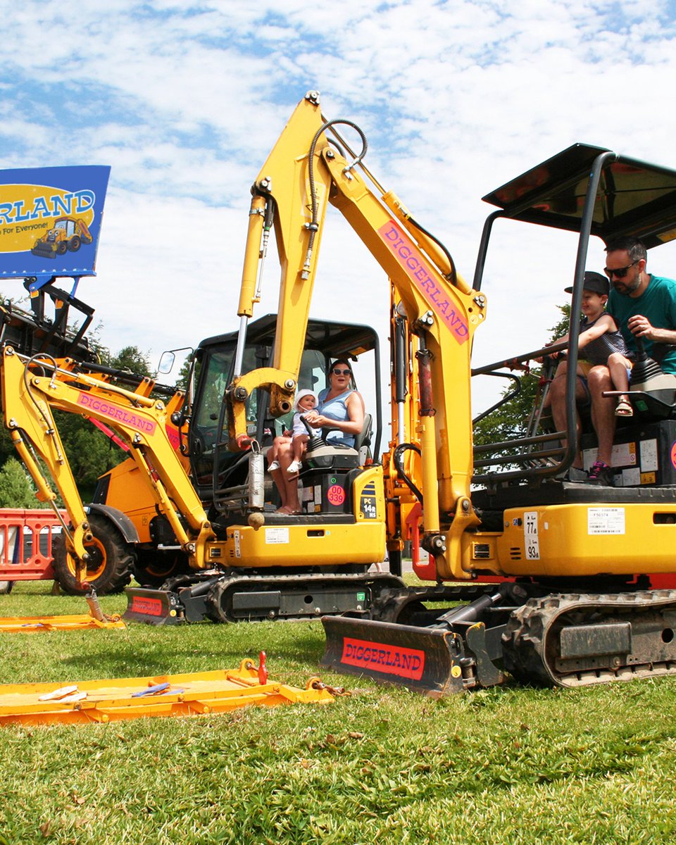 Diggerland_UK's tweet image. Let's bring the digger fun to your event 🚜

As well as operating our four UK theme parks, we also attend a number of major outside events around the country, throughout the year!

Find out more: diggerland.com/events/  

#EventPlanning #GreatOutdoors #Construction