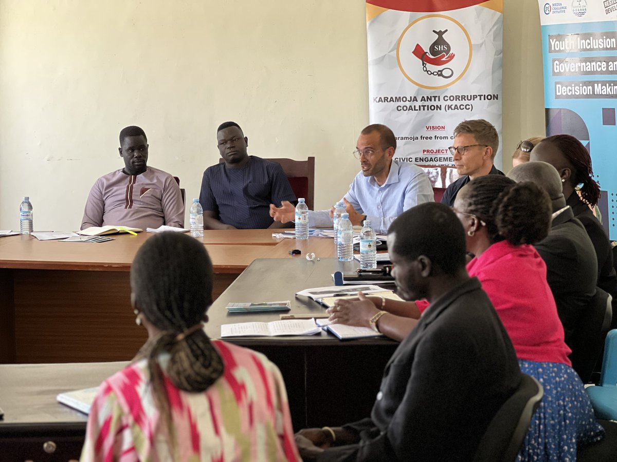 RIAMIRIAM tweet media