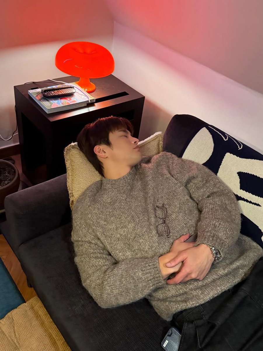 Jisoo Interactions tweet media