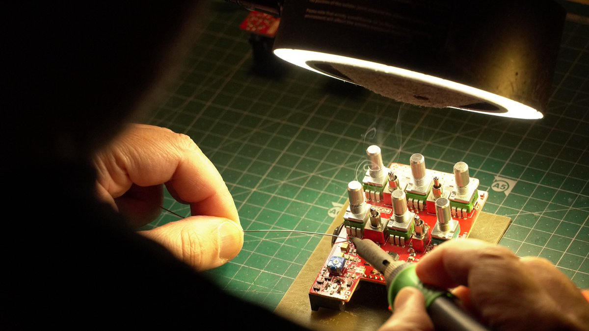 BECOS / ベコス tweet media