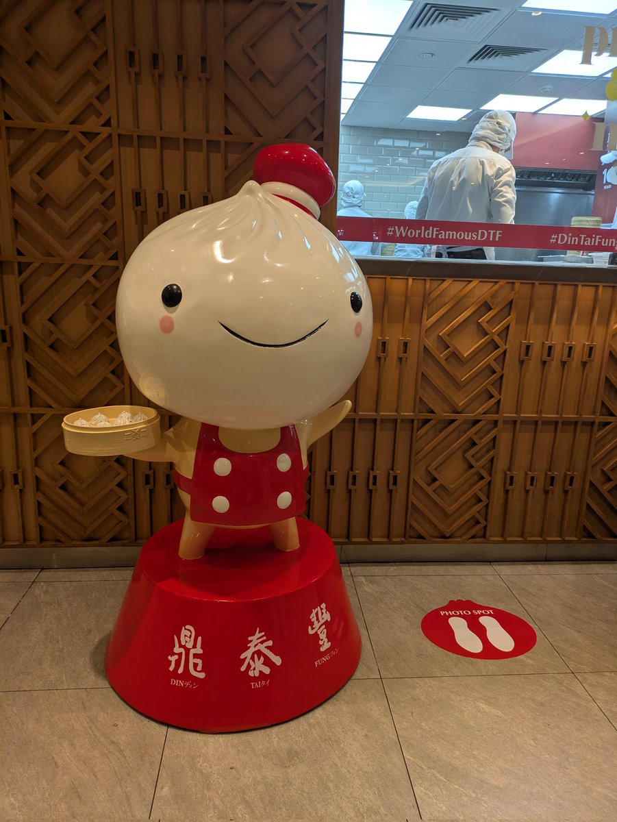 LYR3 🧣📘 tweet media