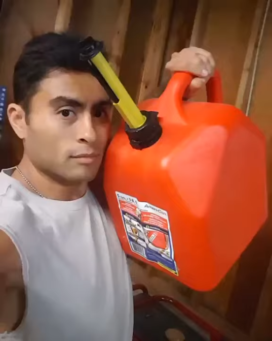 MeowBlock tweet media