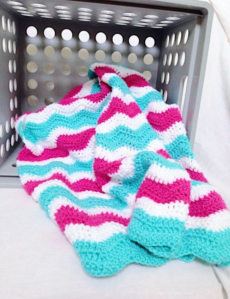 knotesandknots.etsy.com/listing/179318… #turquoise #crochet #homemade #handmade #pink #crochetblanket #handmadegift #hotpink #babygift #babygifts #babydecor #babyroom #nursery #nurserydecor #nurseryinsp #babystuff #knotesandknots #babydecor #kidsdecor #babyblanket #babylove
