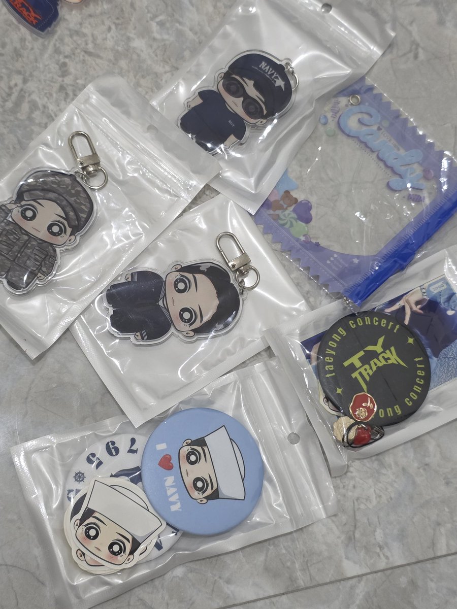 Thank you unnie for your recomendation <a href="/TYrerelee/">m i u</a> sukaaa sekaliii. 

Dramaa sampai akhirnya sampai rumah juga 
Karena baru mudik jdi baru di buka wkwke