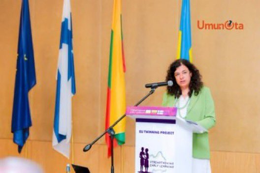 Belen Calvo Uyarra tweet media