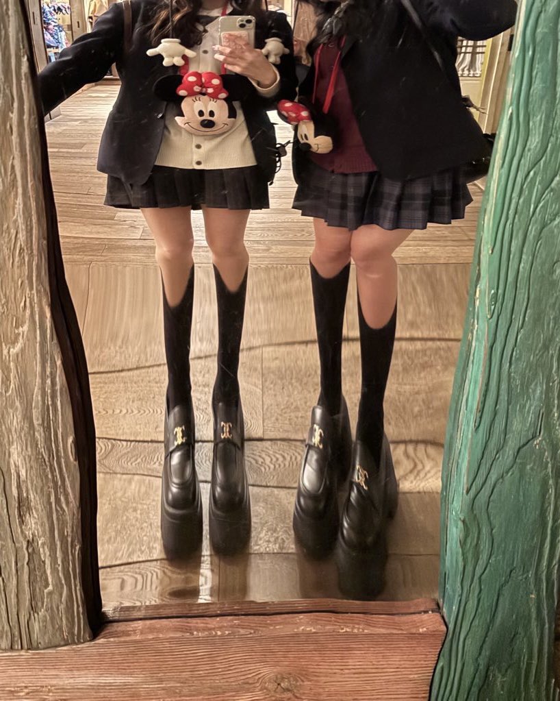 ᵐ ᵃ ᵐ ᵉ tweet media