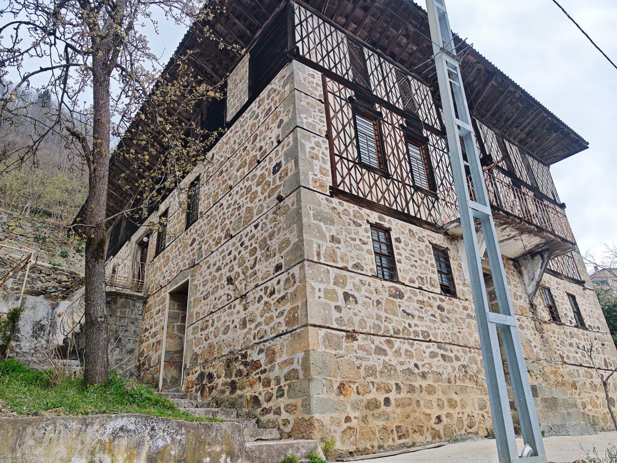 Hopşera'da 1929 tarihli bir konak