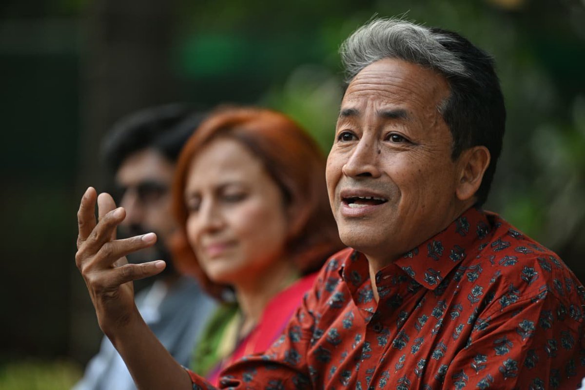 Sonam Wangchuk along with Gitanjali J Angmo addresses a press conference at Lodhi Estate in New Delhi on March 17, 2026.
📸 <a href="/shashiskashyap/">Shashi Shekhar Kashyap</a>