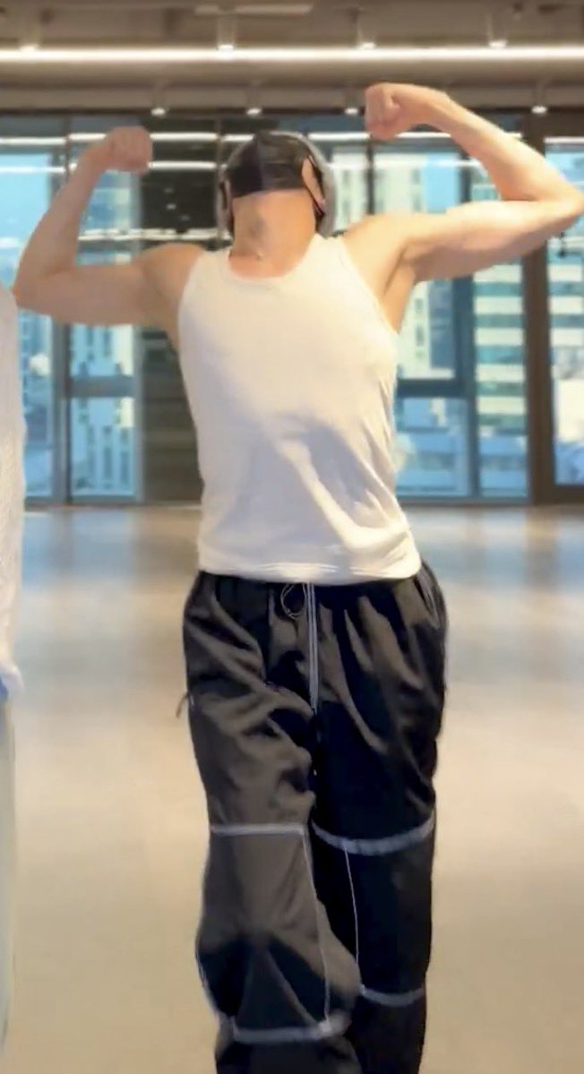 👩🏻‍💻❄️ XIAOJUN X JUDYDOLL tweet media