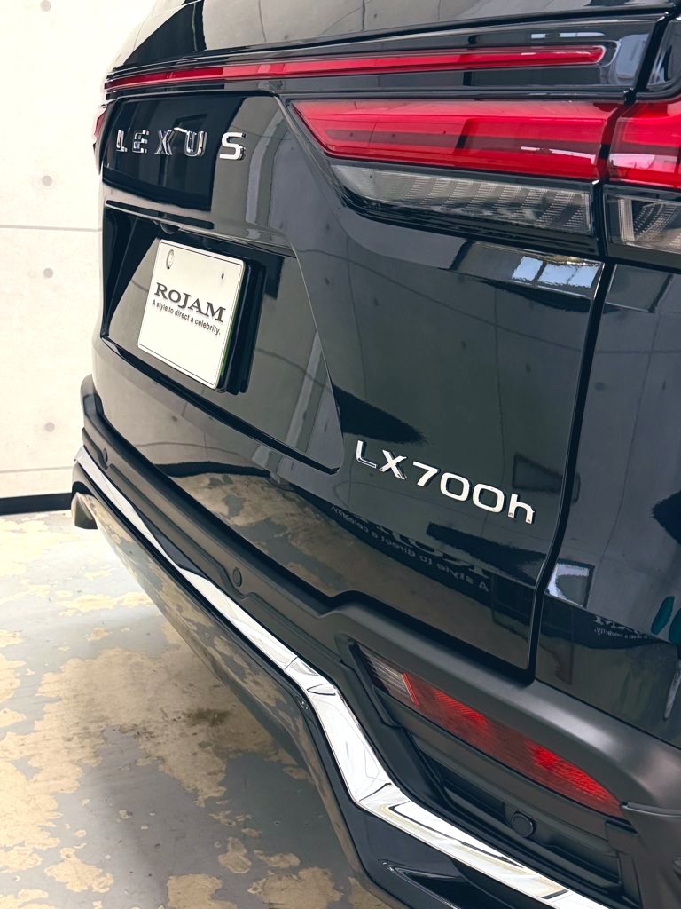 RojamToshi's tweet photo. LX700h用のROJAMサイド出しマフラーの試作品が完成！中々マイルドな音質で上品な感じのサウンドが良い https://t.co/AiXj4b4Z7A