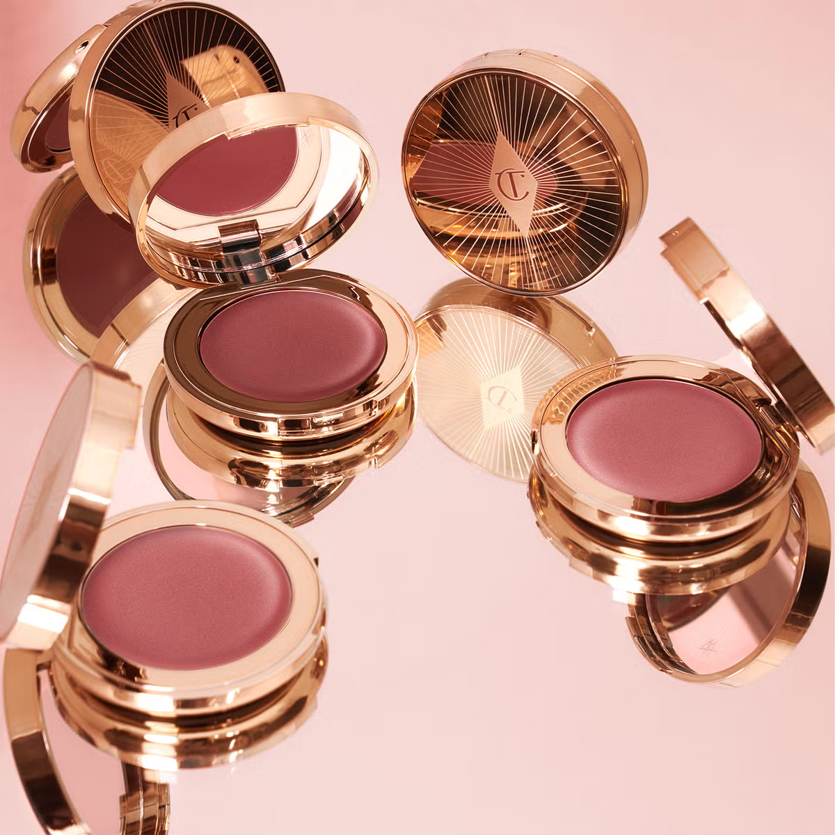 theguide_uk's tweet image. 7 beauty discoveries our beauty editor is loving this month inc Charlotte Tilbury's Pillow Talk Lip + Cheek Glow #beauty #new #heroes bit.ly/478Dvl0