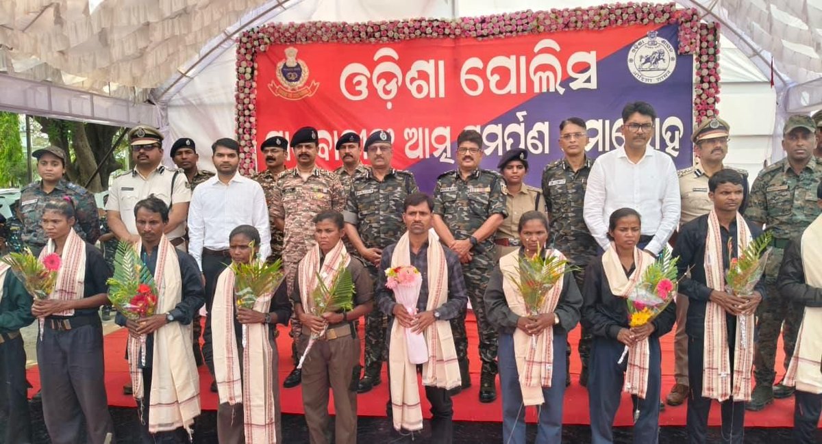 In a major success in the battle against Left Wing Extremism (LWE), eleven hardcore Maoists surrendered before the police in Odisha’s Kalahandi district on Sunday.