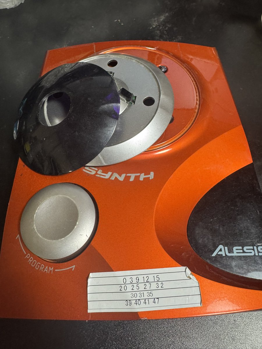 Auto Tent tweet media