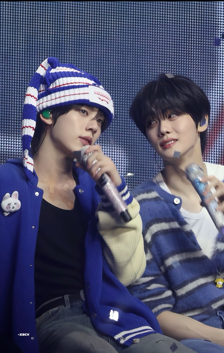 X.raincouver tweet media