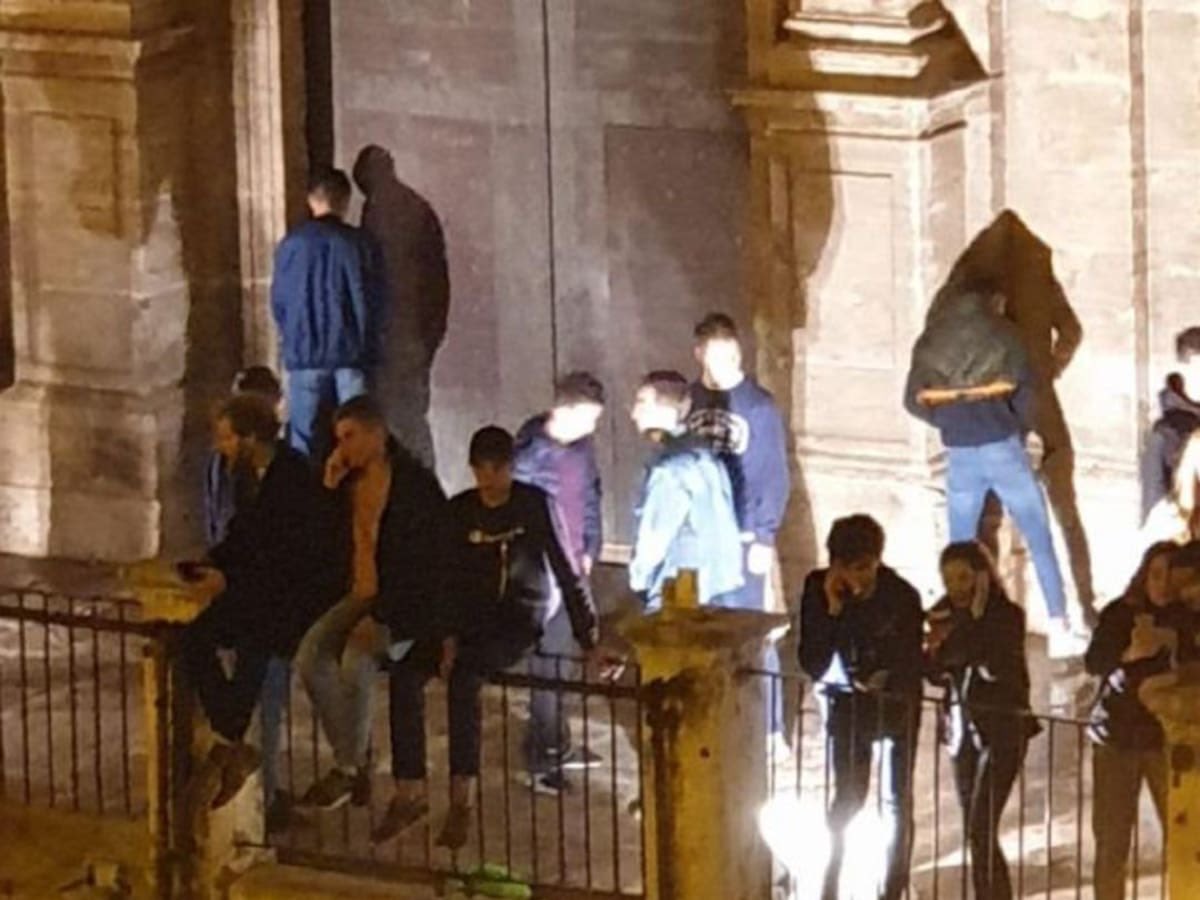 Basta de Abusos en Ciutat Vella, València. tweet media