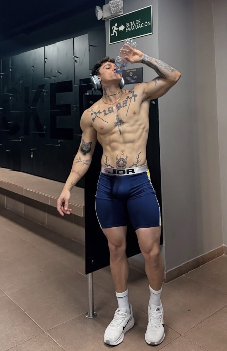 🏳️🌈Falino Fernandez🏳️🌈 tweet media