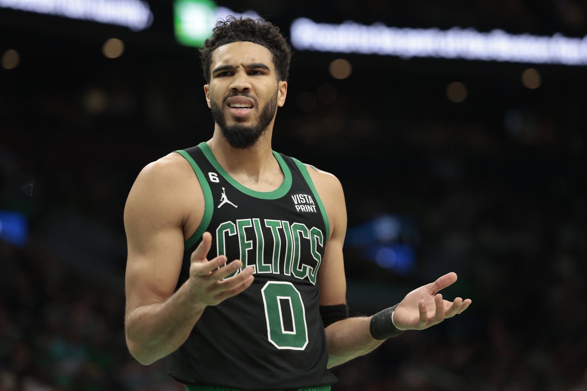 ConquerSportsIO's tweet photo. No Celtics game on St. Patrick's Day just feels wrong. https://t.co/0xlQPwrBmu