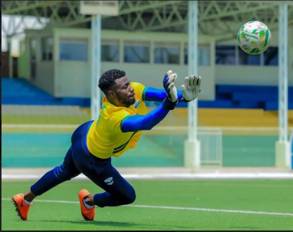 The Sporting Lens tweet media