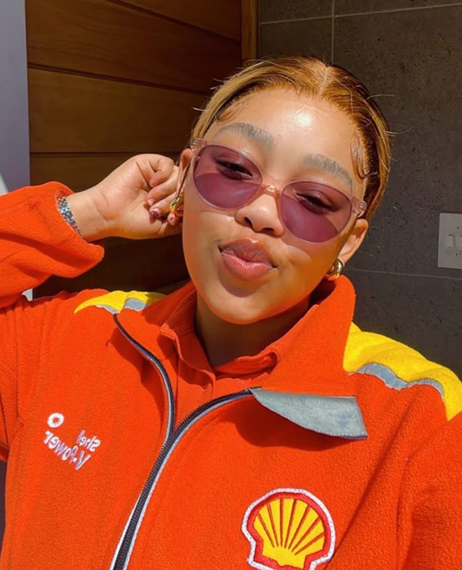 Man’s NOT Barry Roux tweet media