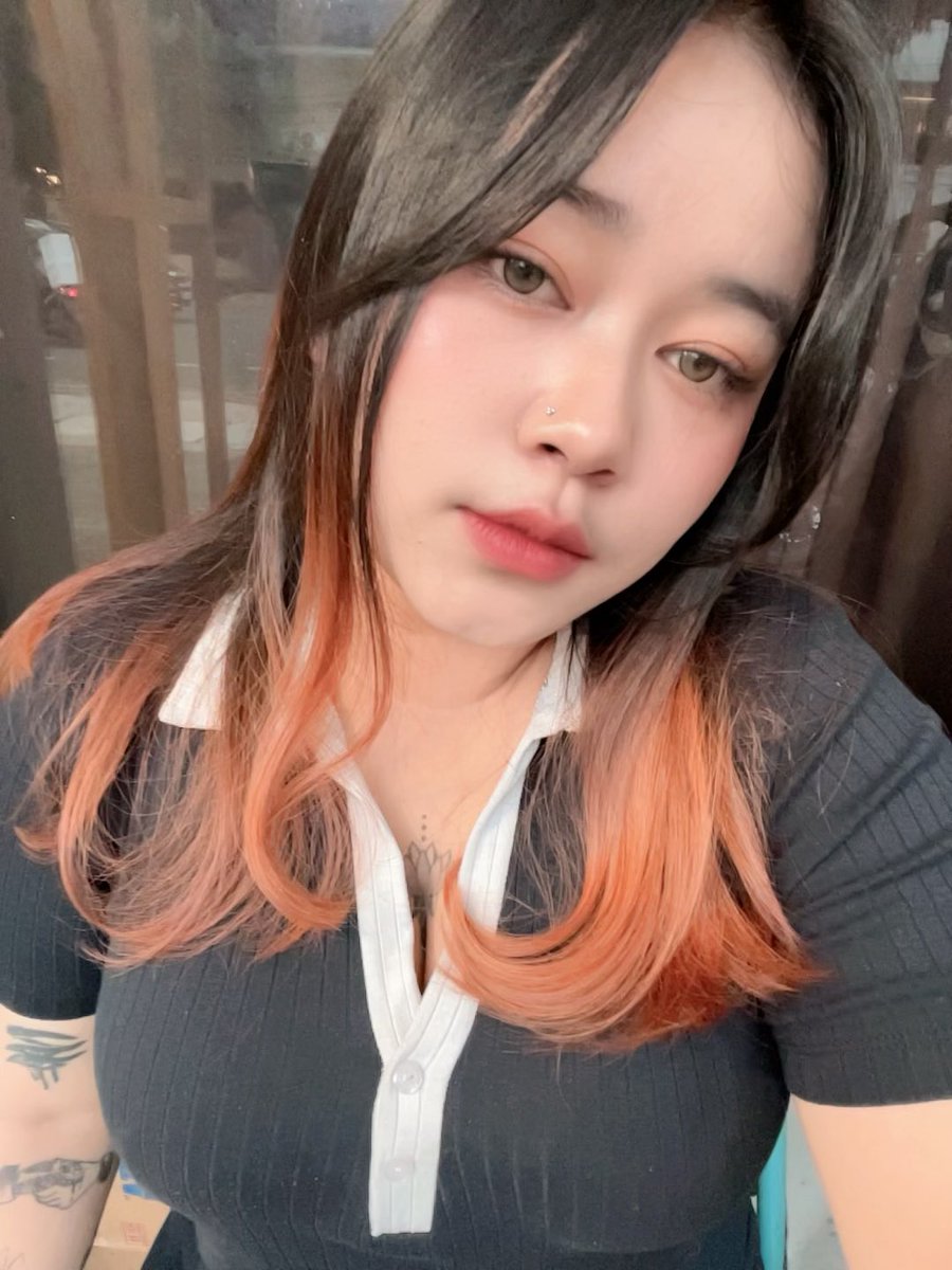 laveastaaa's tweet photo. 🙂‍↔️🙂‍↔️ https://t.co/PnBVpYvCAa