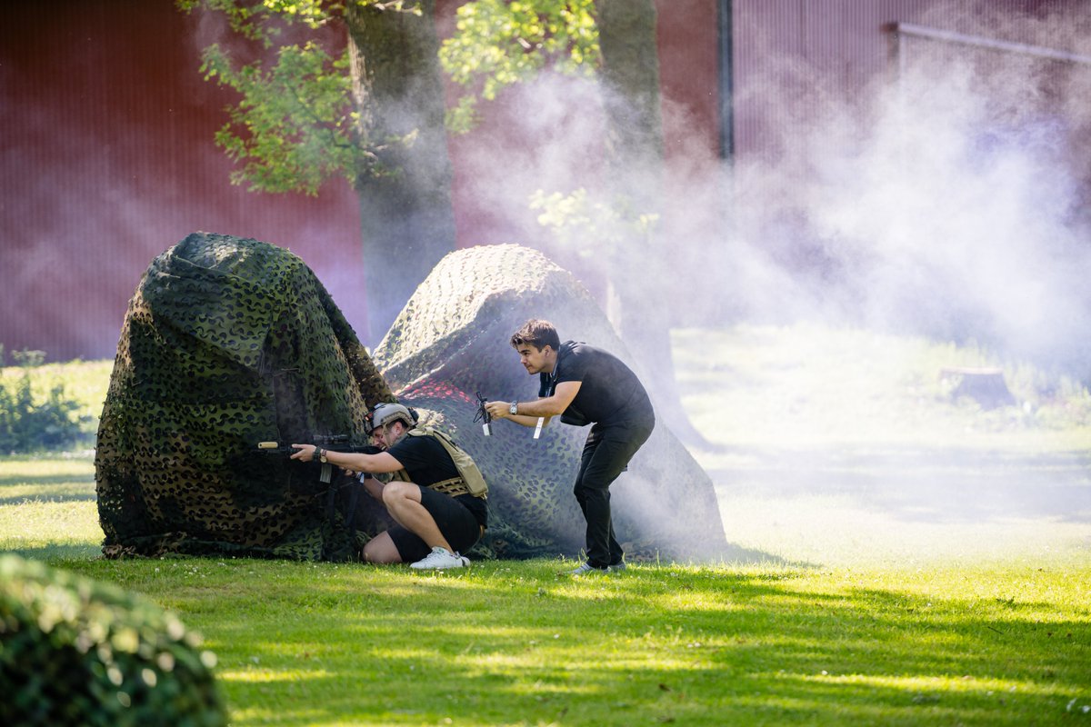 GlitchedSE tweet media