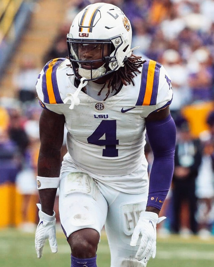 Lord Dylly 🏈 tweet media