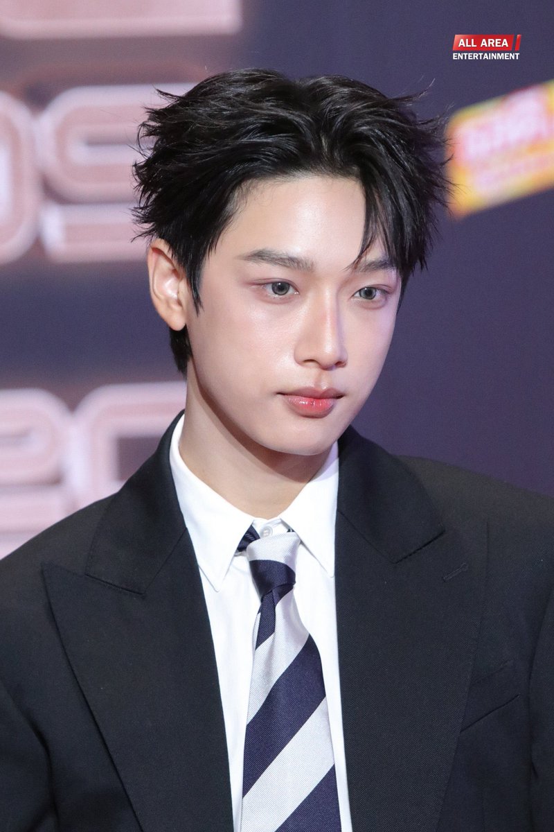 moodang_io's tweet photo. เน็กซ์หล่อวงบัส ฮีหล่อแตกแตนทุกกล้องทุกสำนักจริงๆ  

#NEXnattakit 
#TotyMusicAwardsxBUS https://t.co/WzkpaSAKSq
