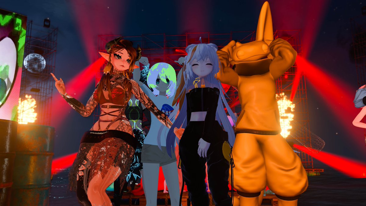 SLY FEST 🐳 tweet media