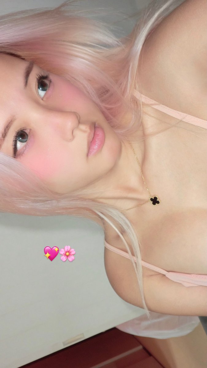 Vivana 🦋 tweet media