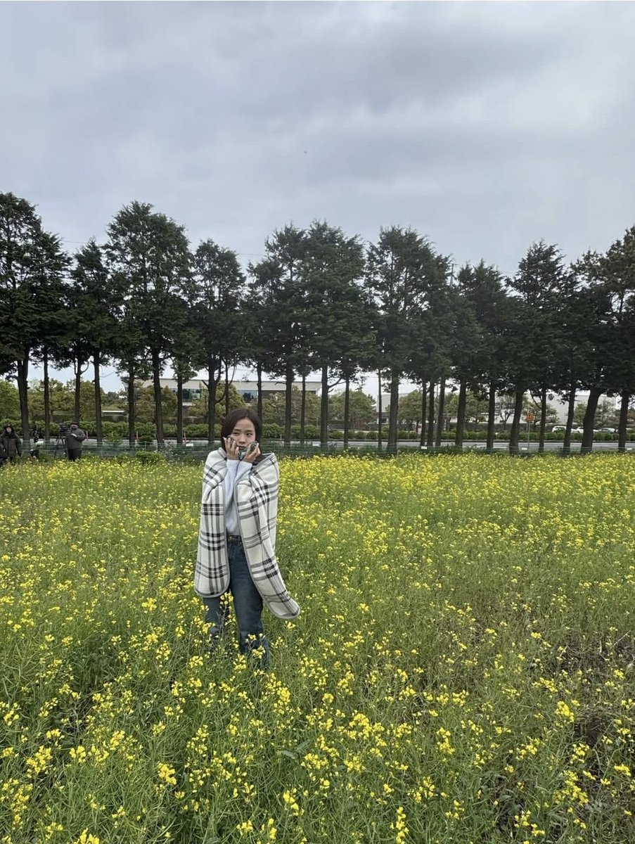 boyfriend on demand tweet media