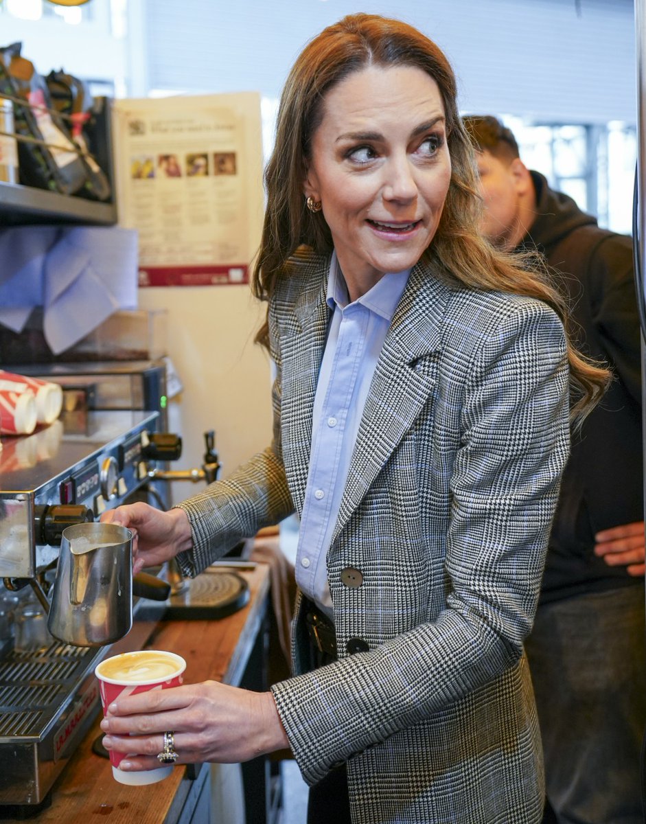 Kaiser@Celebitchy tweet media