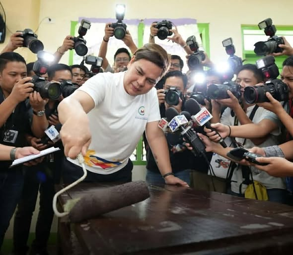 ☆ Cheeky Lady ☆ tweet media