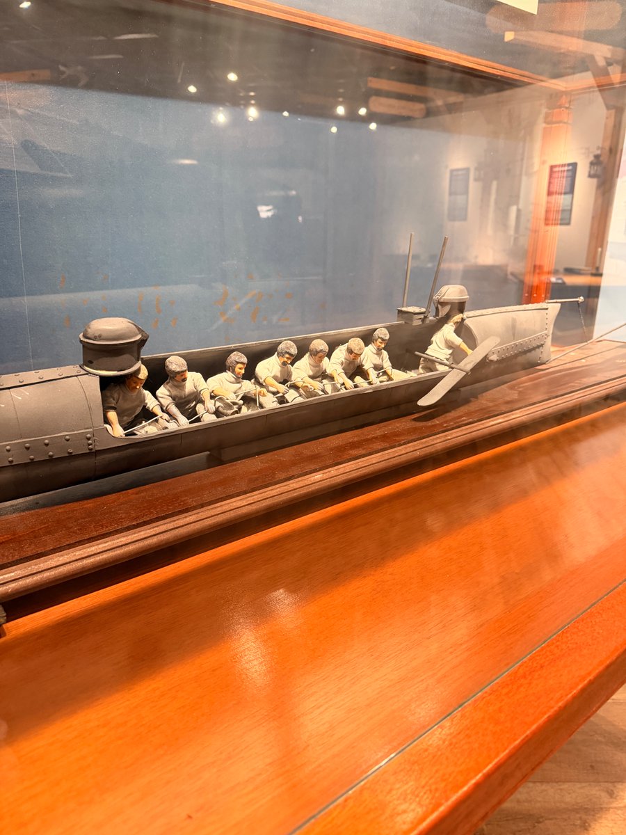 Peter Askew tweet media