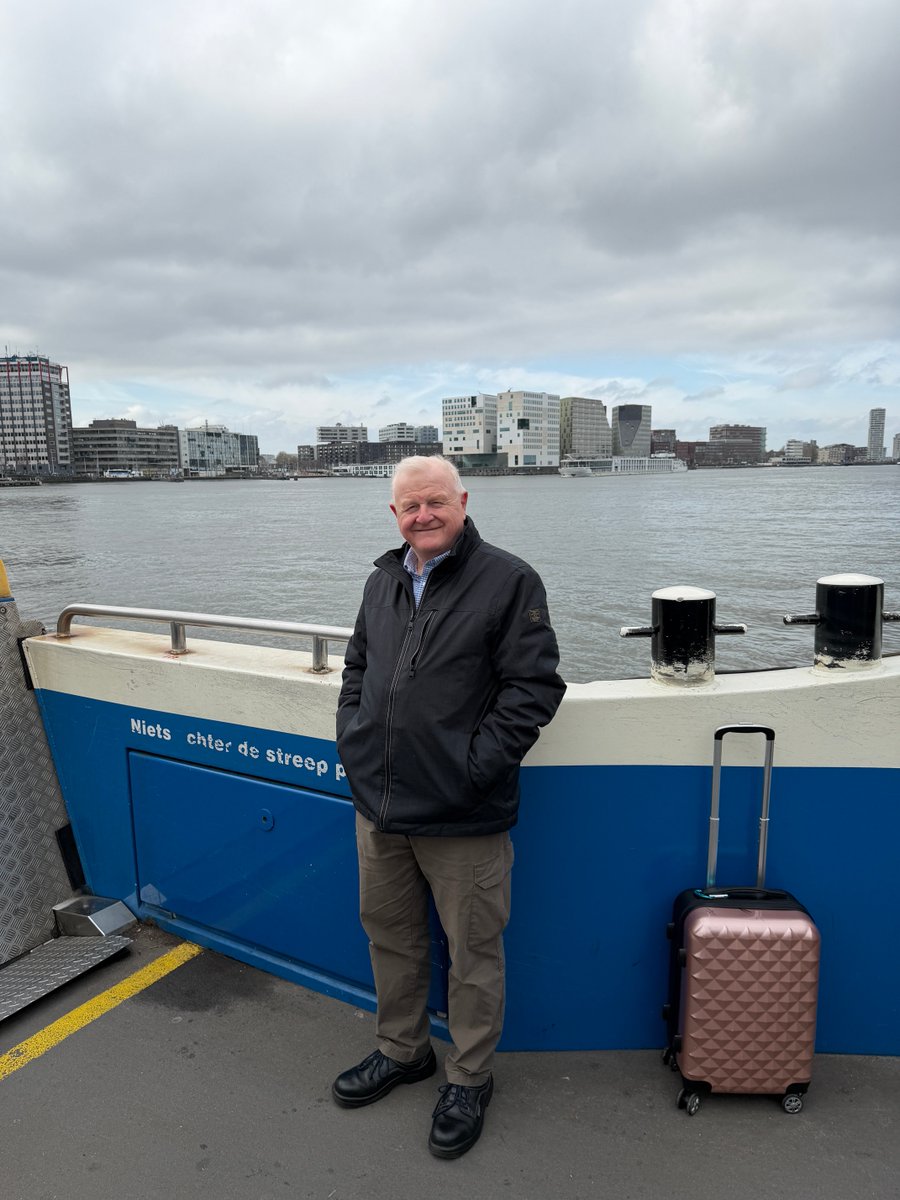 Nigel Vause tweet media