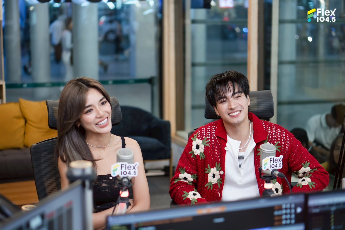 Flex 104.5 tweet media